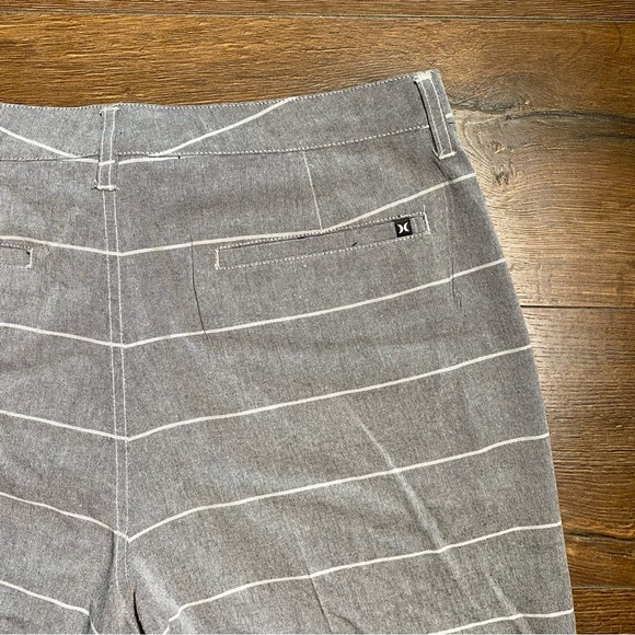 Hurley porter gray striped shorts size 36 - Picture 4 of 6